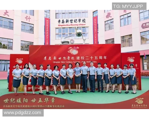 周丽专访：从青涩少女到羽毛球女王的奋斗与成长之路