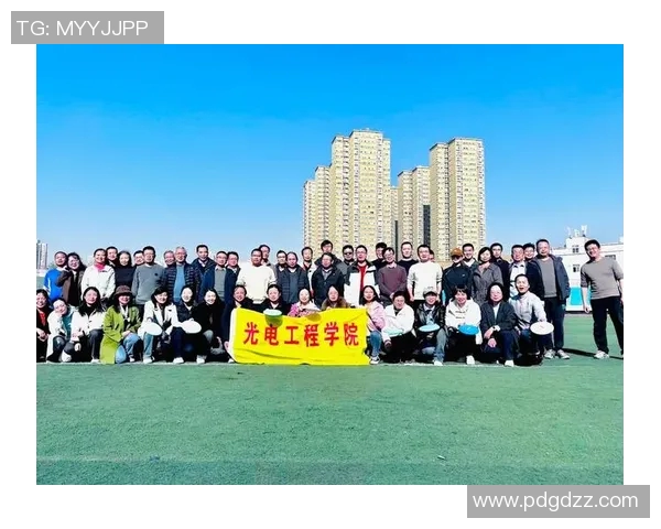 广州飞盘队速度之争引发热议球迷与专家各执己见