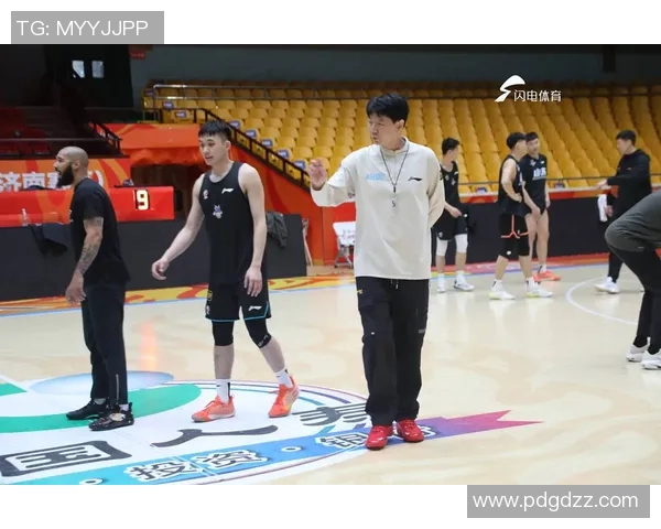 山东高速男篮迎战江苏队力争主场胜利全力以赴展现团队精神