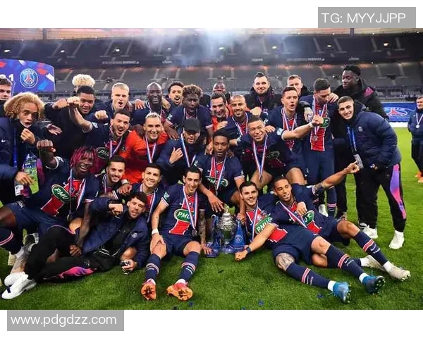 欧冠激战巴黎圣日耳曼对阵拜仁慕尼黑精彩回顾与分析