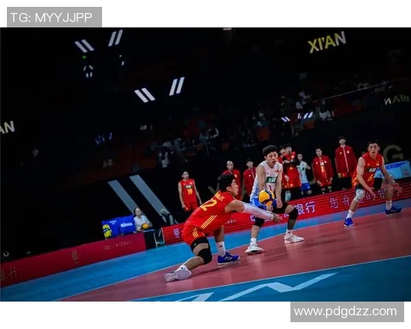 泰国男排与巴基斯坦男排激战正酣争夺亚洲排球赛荣誉之巅