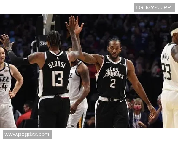 独行侠与爵士精彩对决回放分析及赛后精彩瞬间回顾 独行侠与爵士精彩对决回放分析及赛后精彩瞬间回顾