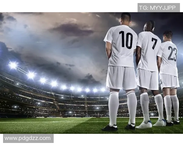 科斯塔的足球之路:从青训崛起到国际舞台的辉煌历程 科斯塔的足球之路:从青训崛起到国际舞台的辉煌历程