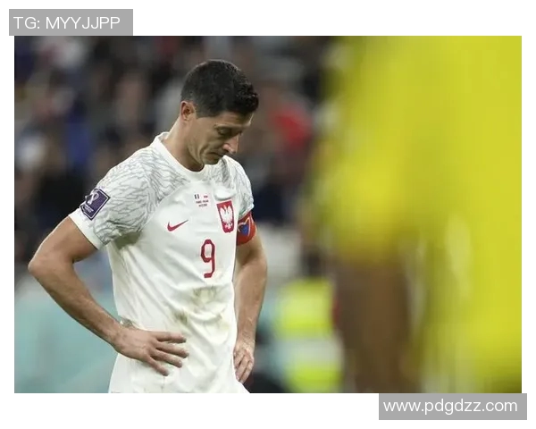 莱万再创辉煌：从足球天才到世界巨星的传奇之路