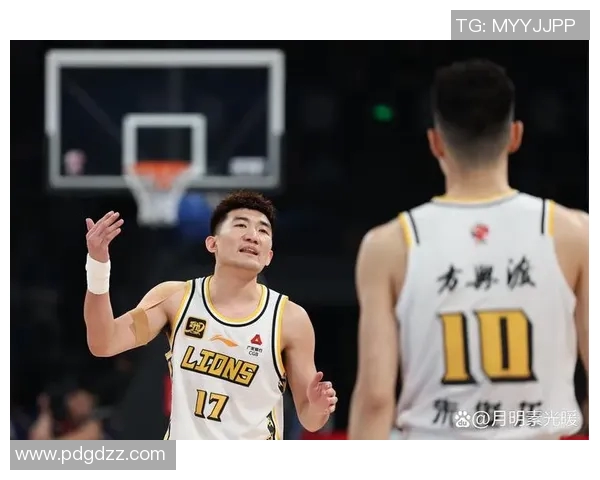 2011年CBA季后赛广东队对阵新疆队的精彩对决回顾与分析