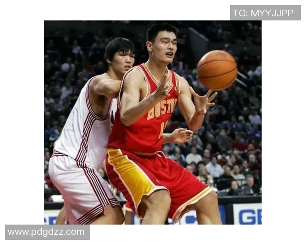 河升镇与姚明在2003年亚锦赛的精彩对决与历史意义解析 河升镇与姚明在2003年亚锦赛的精彩对决与历史意义解析